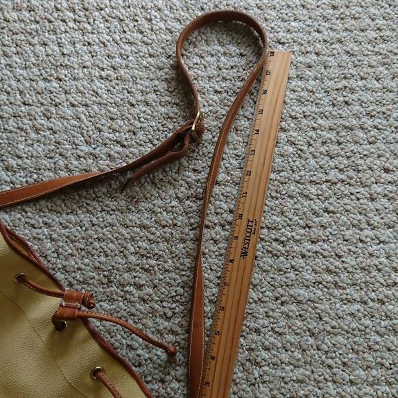 Esprit Vintage light yellow bucket bag, crossbody - Picture 5 of 16